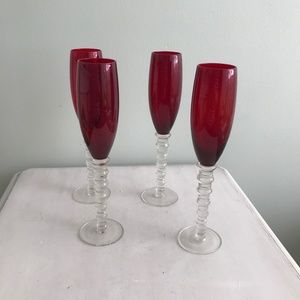 Ruby Champagne glasses with clear stem